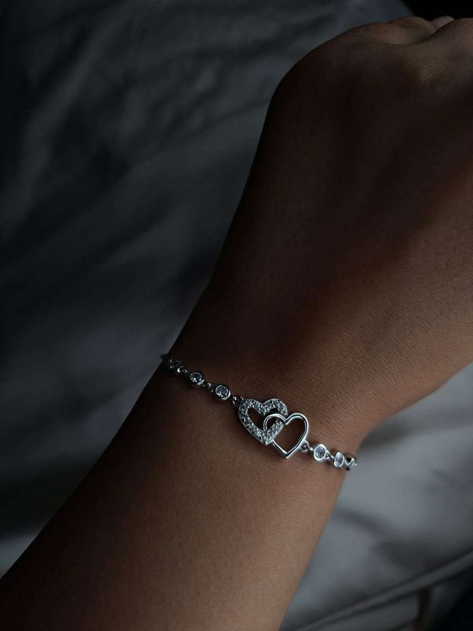 انسيال القلوب المترابطة انسيال القلوب المترابطة - الصورة 1